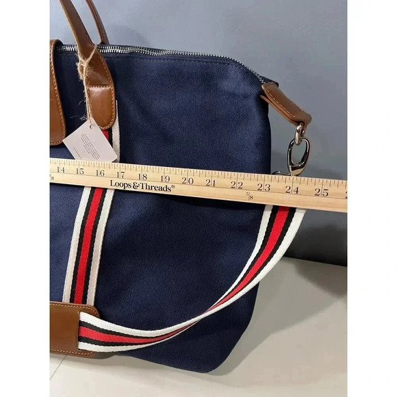 NWT Brouk & Co Original Duffel Bag in Navy Blue - Picture 8 of 14